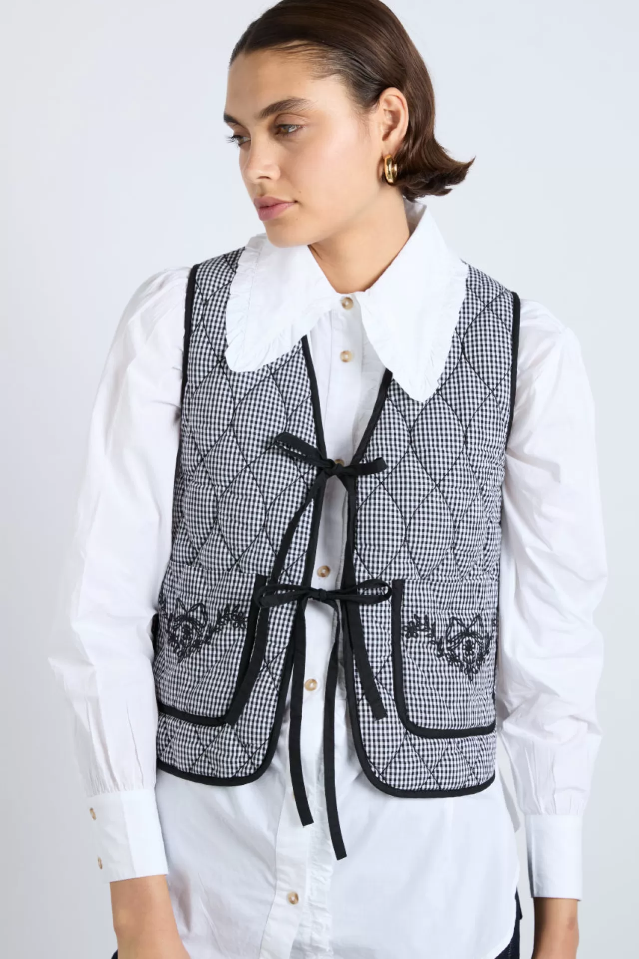 New Damson Madder arte reversible gilet - gingham black