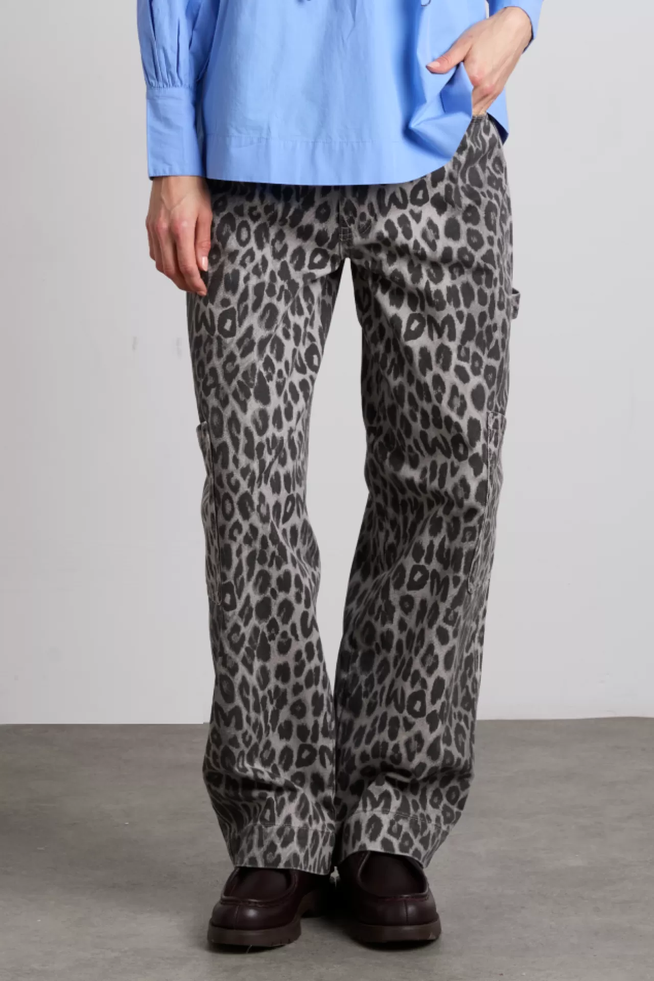Discount Damson Madder drew cargo jeans - charcoal leopard