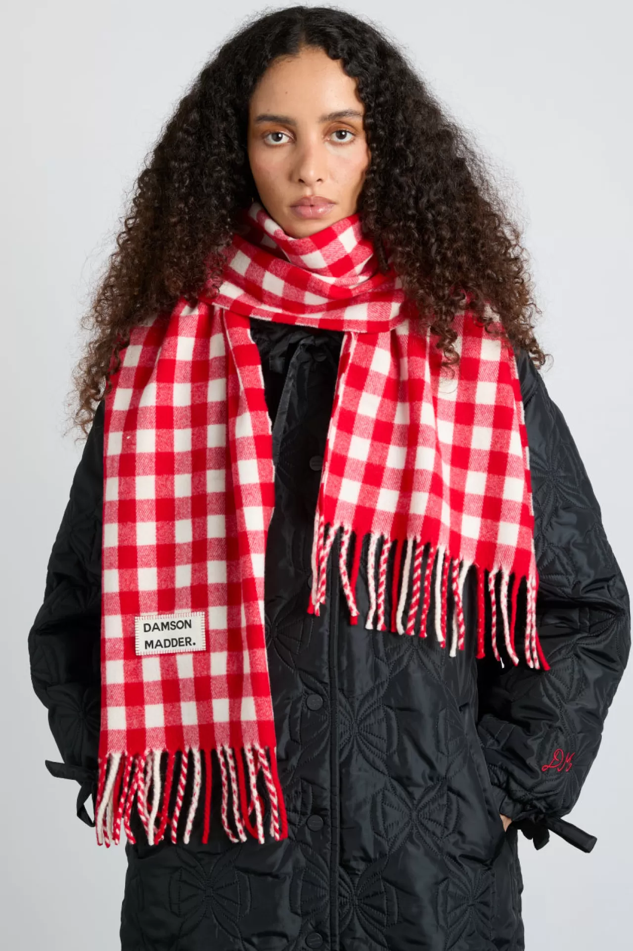 Store Damson Madder gingham scarf in responsible wool - red