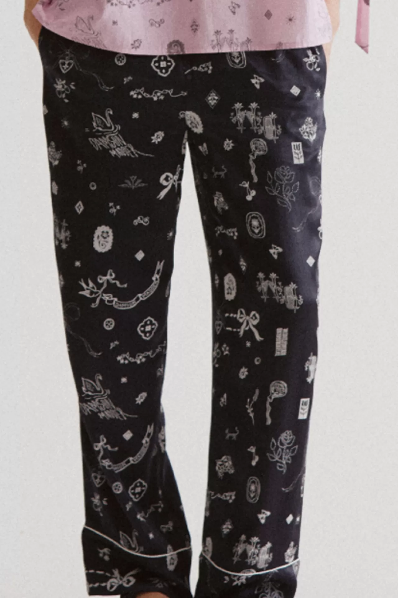 Hot Damson Madder joni pants symbol print -