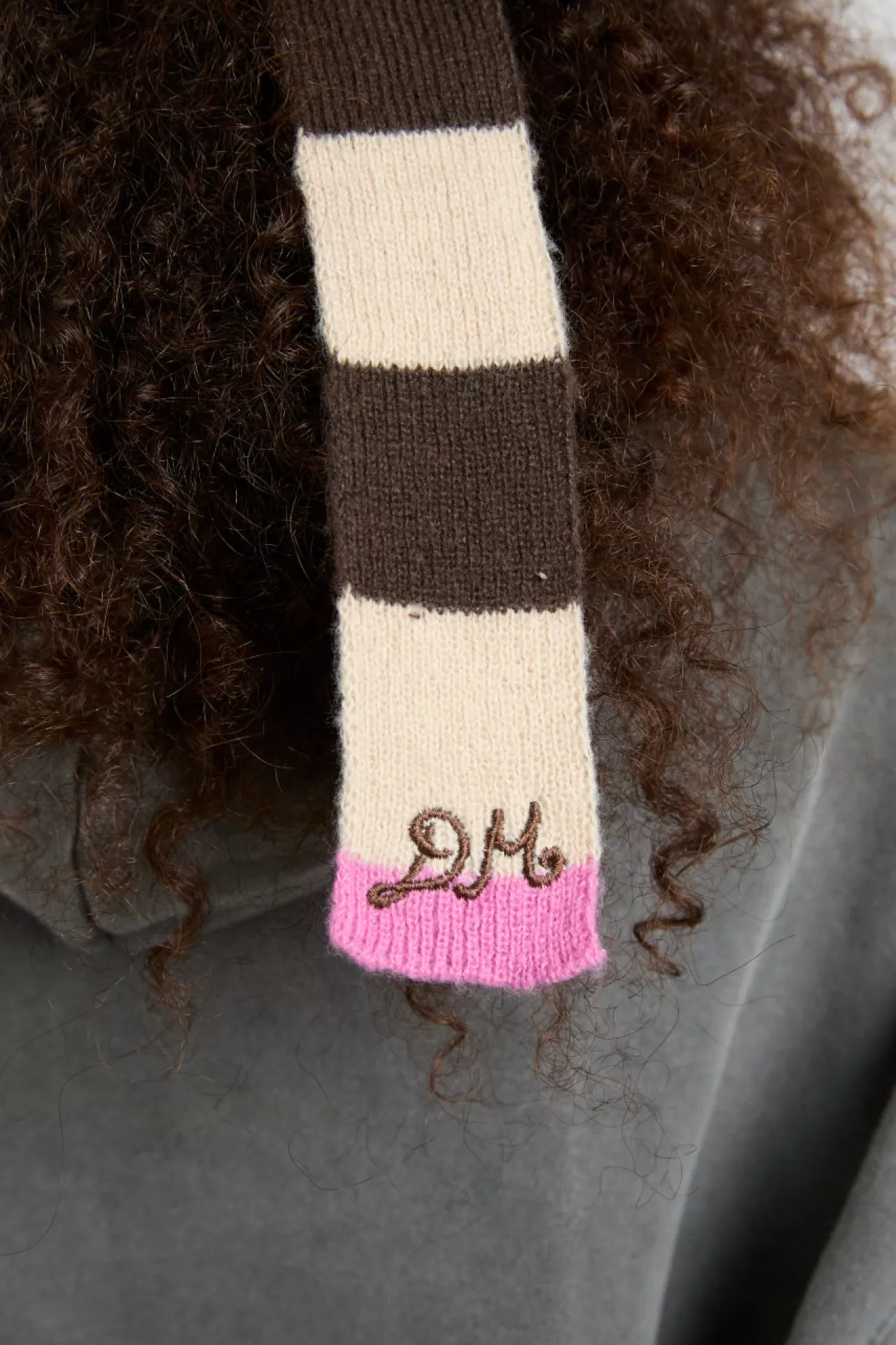 Best Damson Madder knitted hair bow in stripe - ecru u0026 choc brown