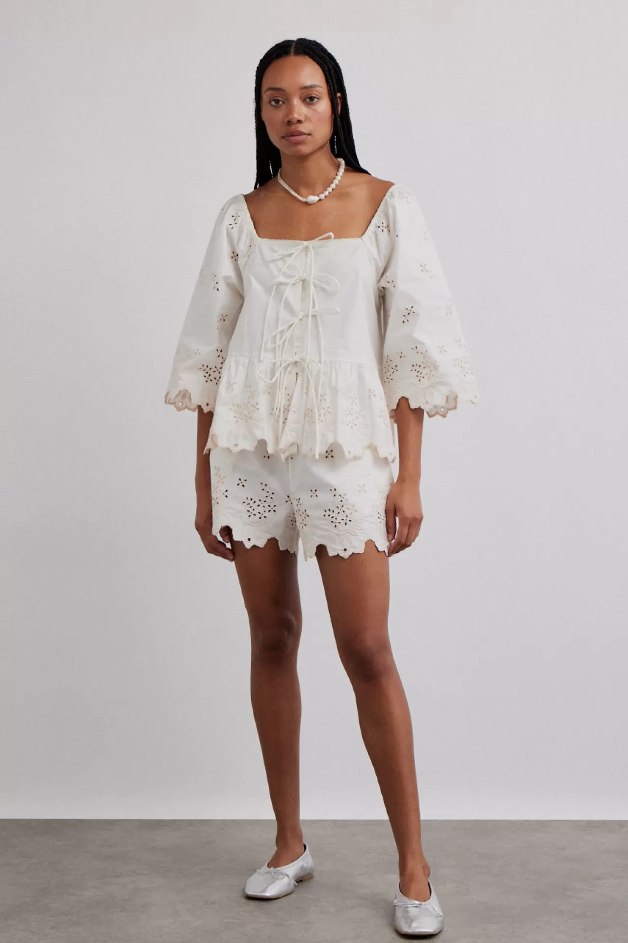 Clearance Damson Madder lana shorts - broderie white