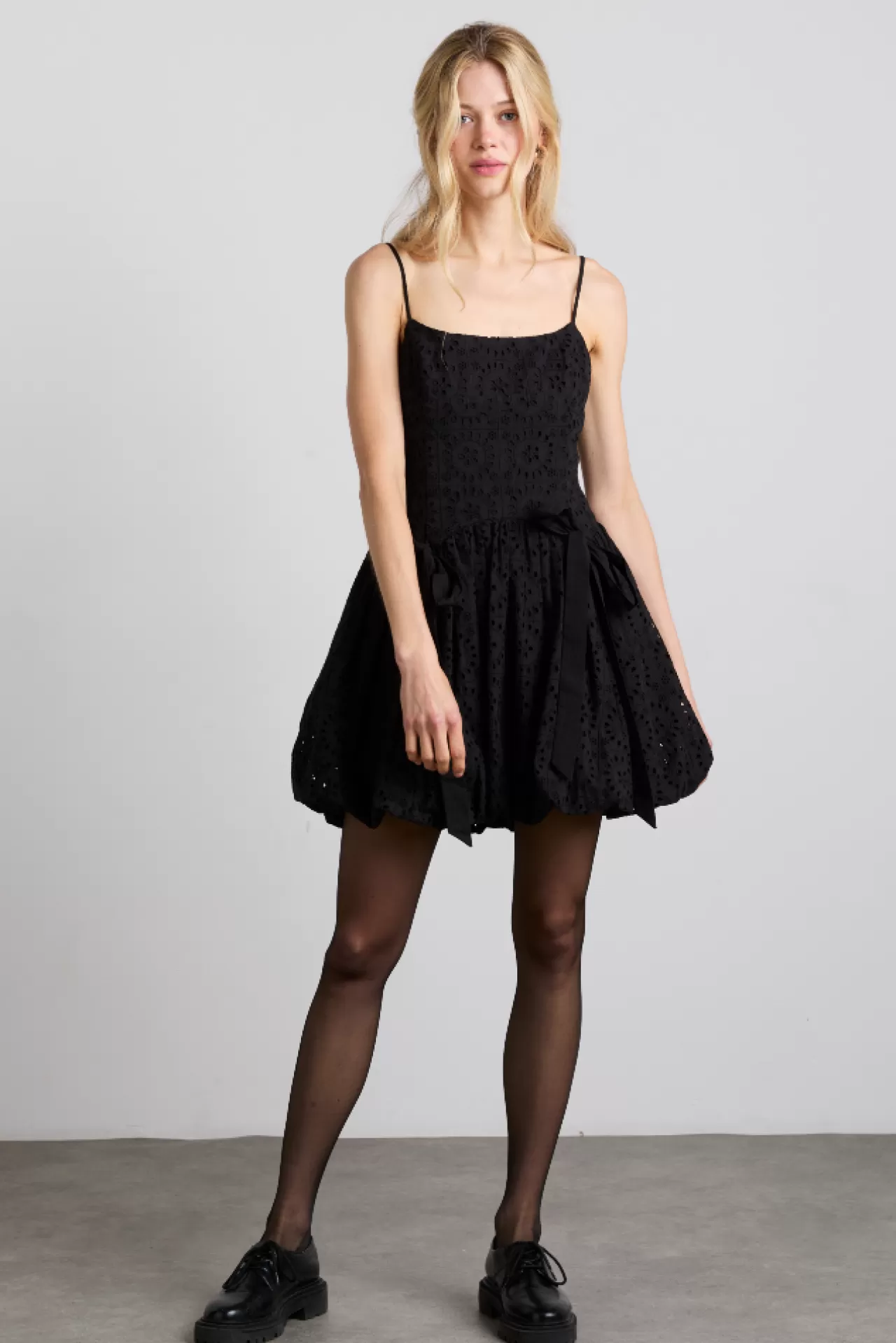 Outlet Damson Madder penelope embroidered bubble hem mini dress - broderie black
