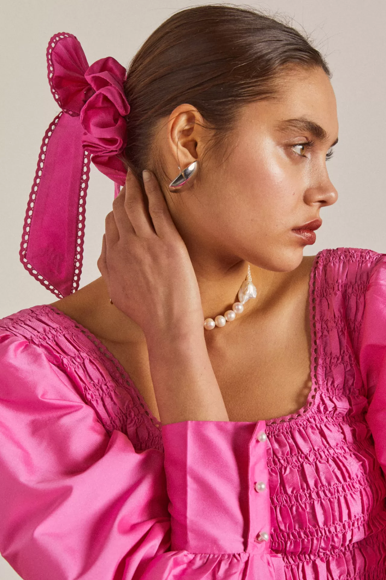 Best Sale Damson Madder taffetta bow scrunchie pink