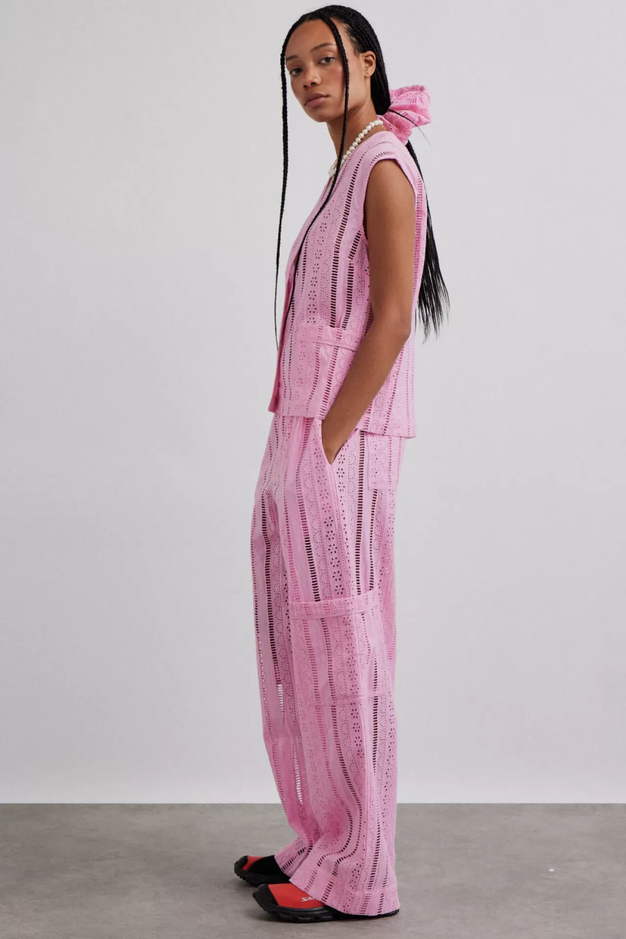 Store Damson Madder vacation pants - broderie pink